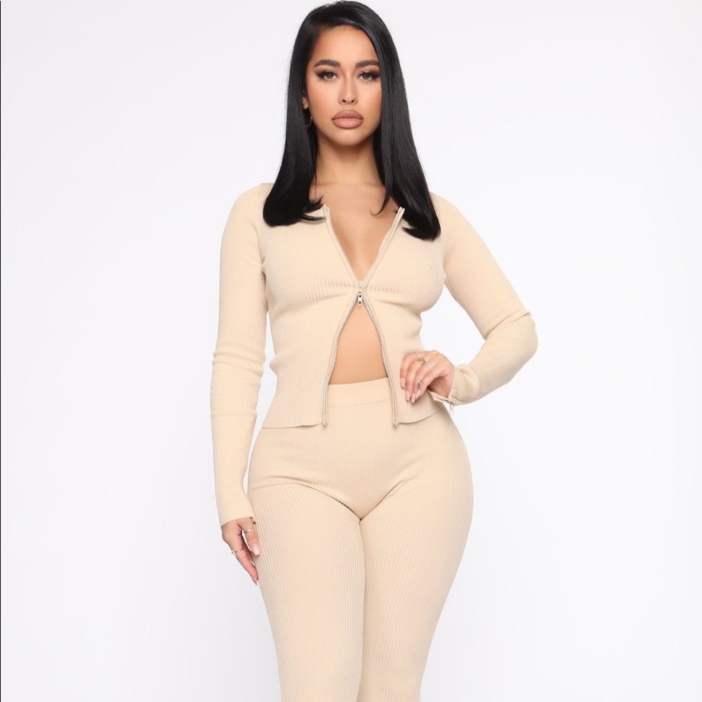 FASHION NOVA - wrong way sweater pant set